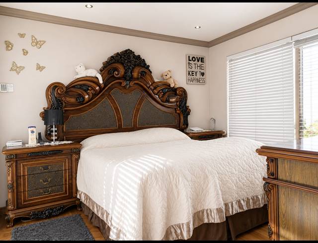 3 BEDROOM HOUSE FOR SALE IN REEBOK